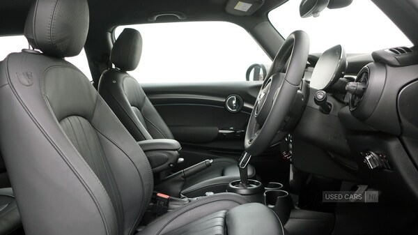 Used MINI Hatch 2022 for sale - 77550951: Photo 11