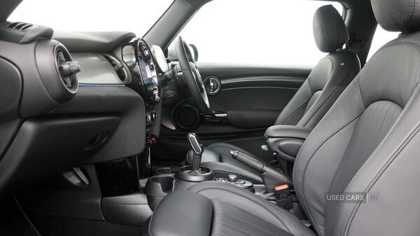 Used MINI Hatch 2022 for sale - 77550951: Photo 12