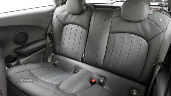 Used MINI Hatch 2022 for sale - 77550951: Photo 13