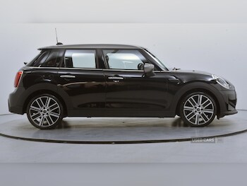 Used MINI Hatch 2023 for sale - 77009139: Photo