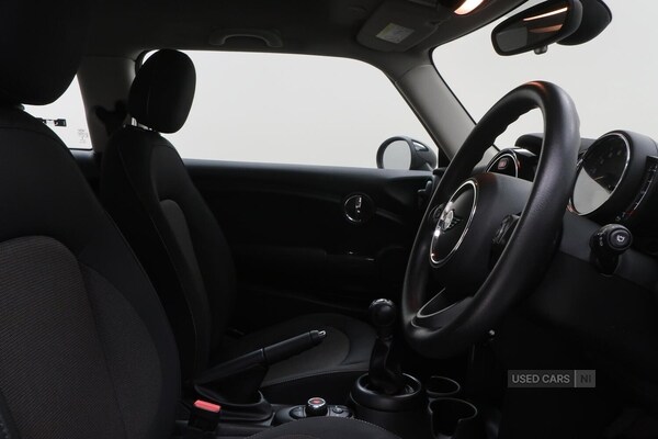 Used MINI Hatch 2018 for sale - 76285139: Photo 12