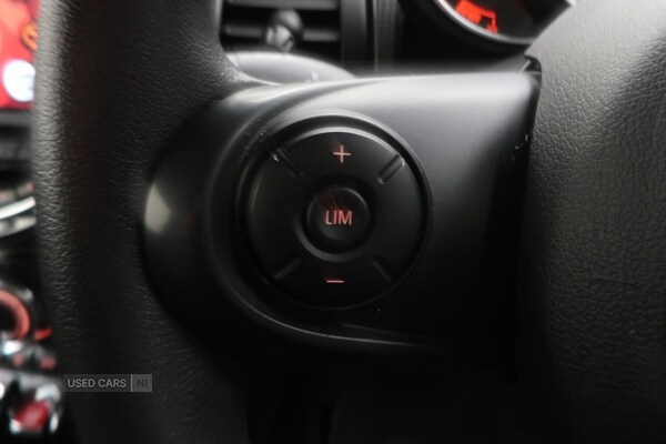 Used MINI Hatch 2018 for sale - 76285139: Photo 18