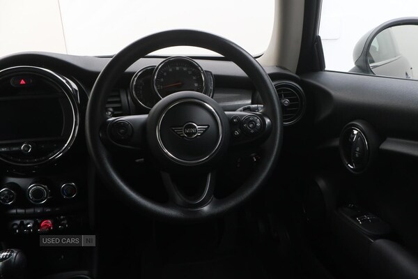 Used MINI Hatch 2018 for sale - 76285139: Photo 6