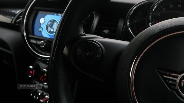 Used MINI Convertible 2019 for sale - 76248304: Photo 18