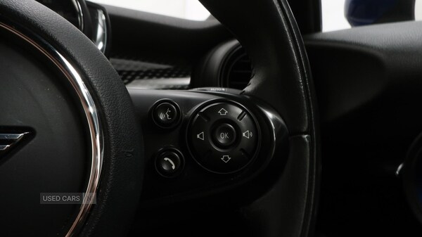 Used MINI Convertible 2019 for sale - 76248304: Photo 19