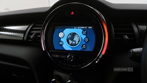 Used MINI Convertible 2019 for sale - 76248304: Photo 9