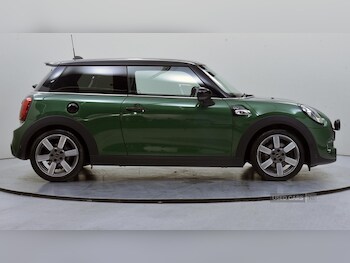 Used MINI Hatch 2019 for sale - 76109960: Photo