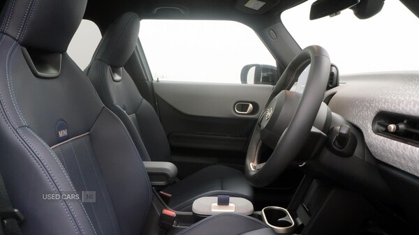 Used MINI Cooper 2025 for sale - 77244297: Photo 12