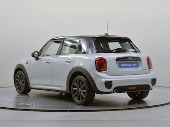 Used MINI Hatch 2018 for sale - 75602013: Photo