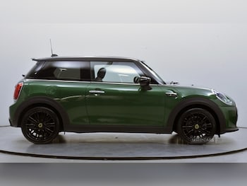 Used MINI Hatch 2022 for sale - 76936803: Photo