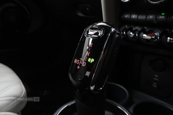 Used MINI Convertible 2023 for sale - 76248294: Photo 25
