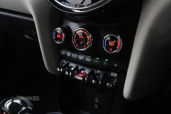 Used MINI Convertible 2023 for sale - 76248294: Photo 27