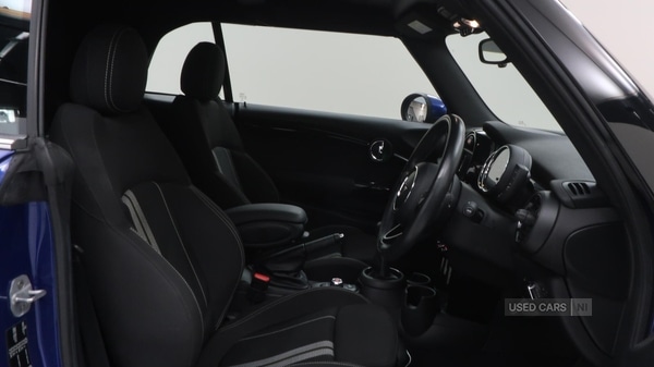 Used MINI Convertible 2019 for sale - 76997966: Photo 10