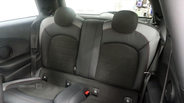 Used MINI Hatch 2023 for sale - 77018049: Photo 13