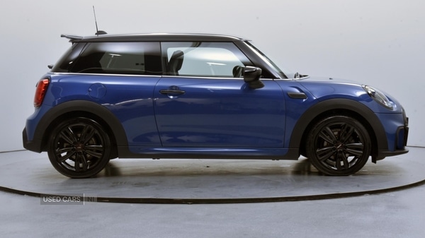 Used MINI Hatch 2023 for sale - 77018049: Photo 3