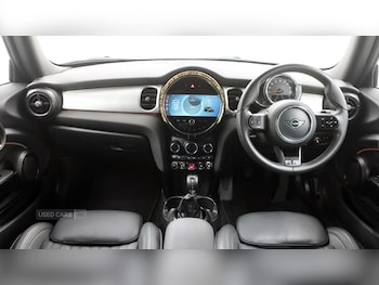 Used MINI Hatch 2021 for sale - 78348941: Photo