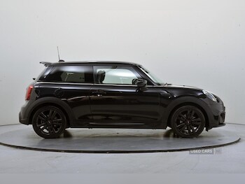 Used MINI Hatch 2023 for sale - 75609892: Photo