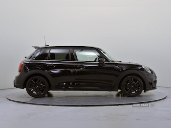 Used MINI Hatch 2023 for sale - 75609892: Photo
