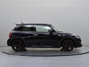 Used MINI Hatch 2019 for sale - 75900846: Photo