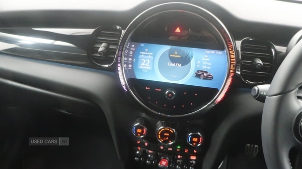 Used MINI Hatch 2022 for sale - 77098799: Photo 16