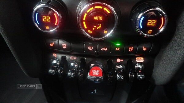 Used MINI Hatch 2022 for sale - 77098799: Photo 25