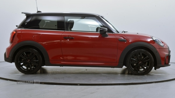 Used MINI Hatch 2022 for sale - 77098799: Photo 3