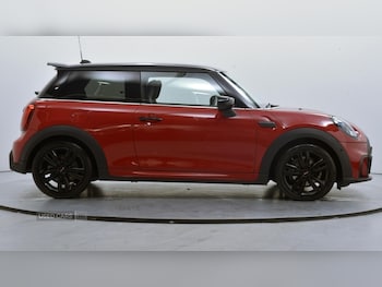 Used MINI Hatch 2022 for sale - 77098799: Photo