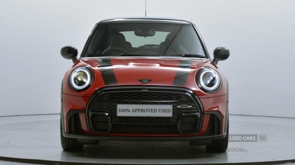 Used MINI Hatch 2022 for sale - 77098799: Photo 4