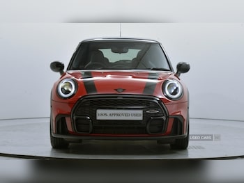 Used MINI Hatch 2022 for sale - 77098799: Photo