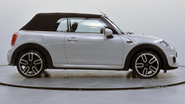 Used MINI Convertible 2017 for sale - 77244231: Photo 22