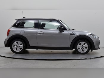 Used MINI Hatch 2023 for sale - 78729307: Photo