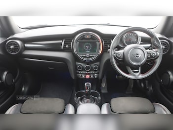 Used MINI Hatch 2021 for sale - 79084303: Photo