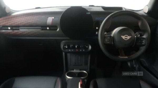 Used MINI Cooper 2025 for sale - 76729702: Photo 5