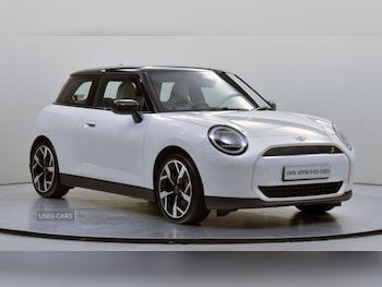 Used MINI Cooper 2025 for sale - 76500160: Photo