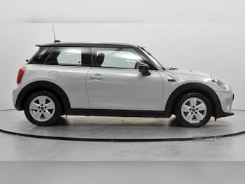 Used MINI Hatch 2018 for sale - 79681367: Photo