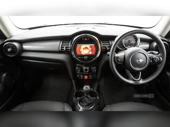 Used MINI Hatch 2018 for sale - 79681367: Photo