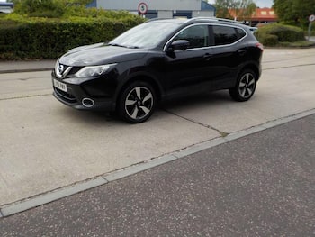 Used Nissan Qashqai 2015 for sale - 79721760: Photo
