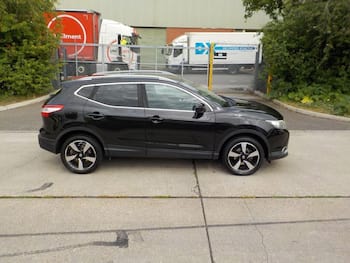 Used Nissan Qashqai 2015 for sale - 79721760: Photo