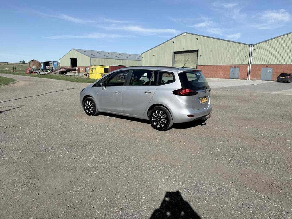 Used Vauxhall Zafira 2015 for sale - 76158684: Photo 3