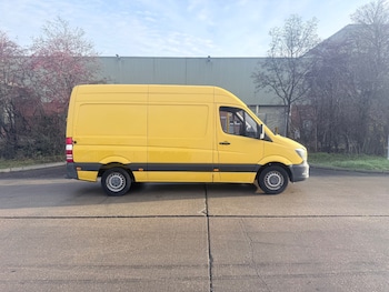 Used Mercedes-Benz Sprinter 2014 for sale - 77024120: Photo