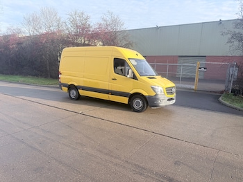 Used Mercedes-Benz Sprinter 2014 for sale - 77024120: Photo