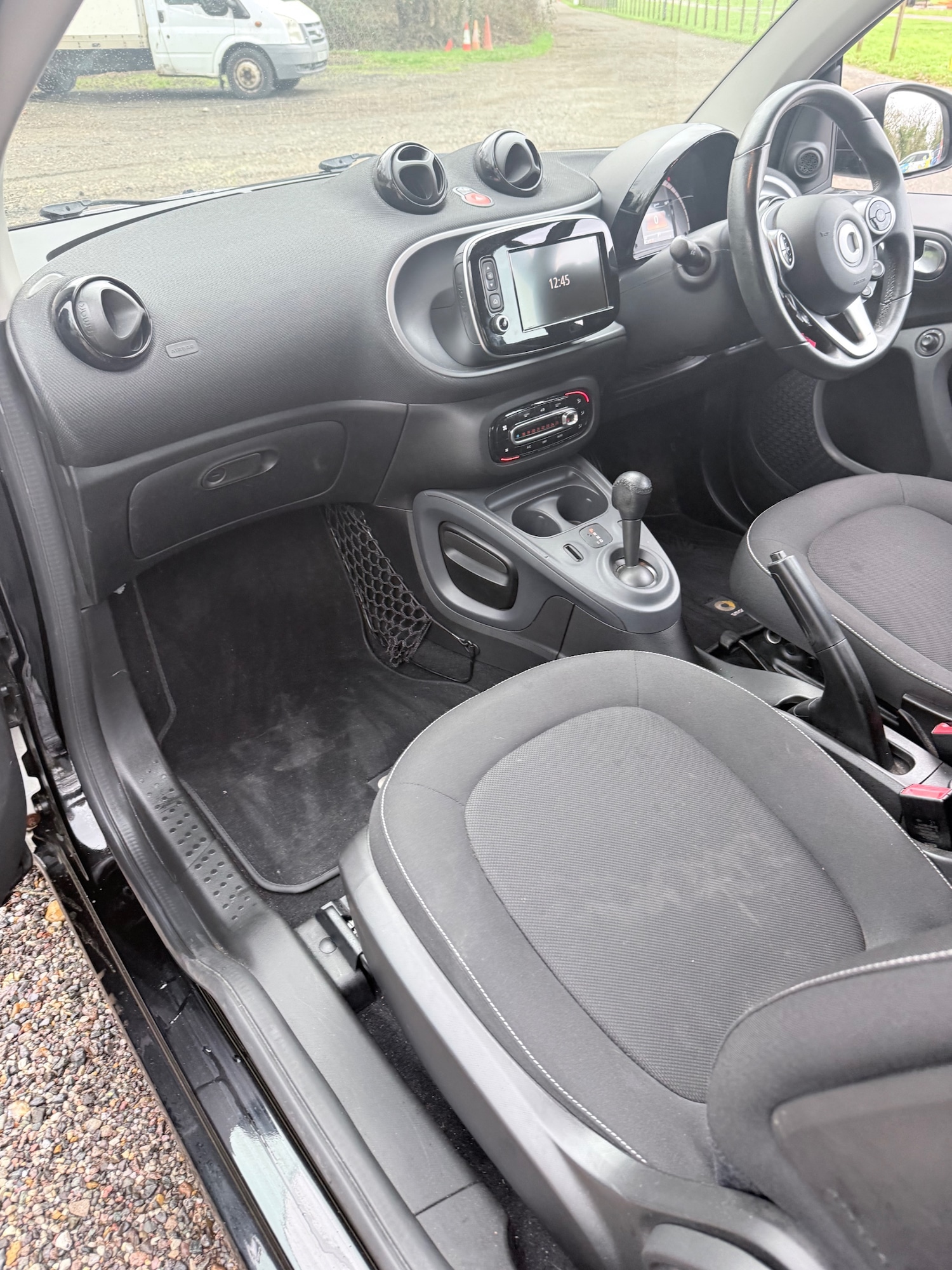 Used smart fortwo 2017 for sale - 77508247: Photo 6