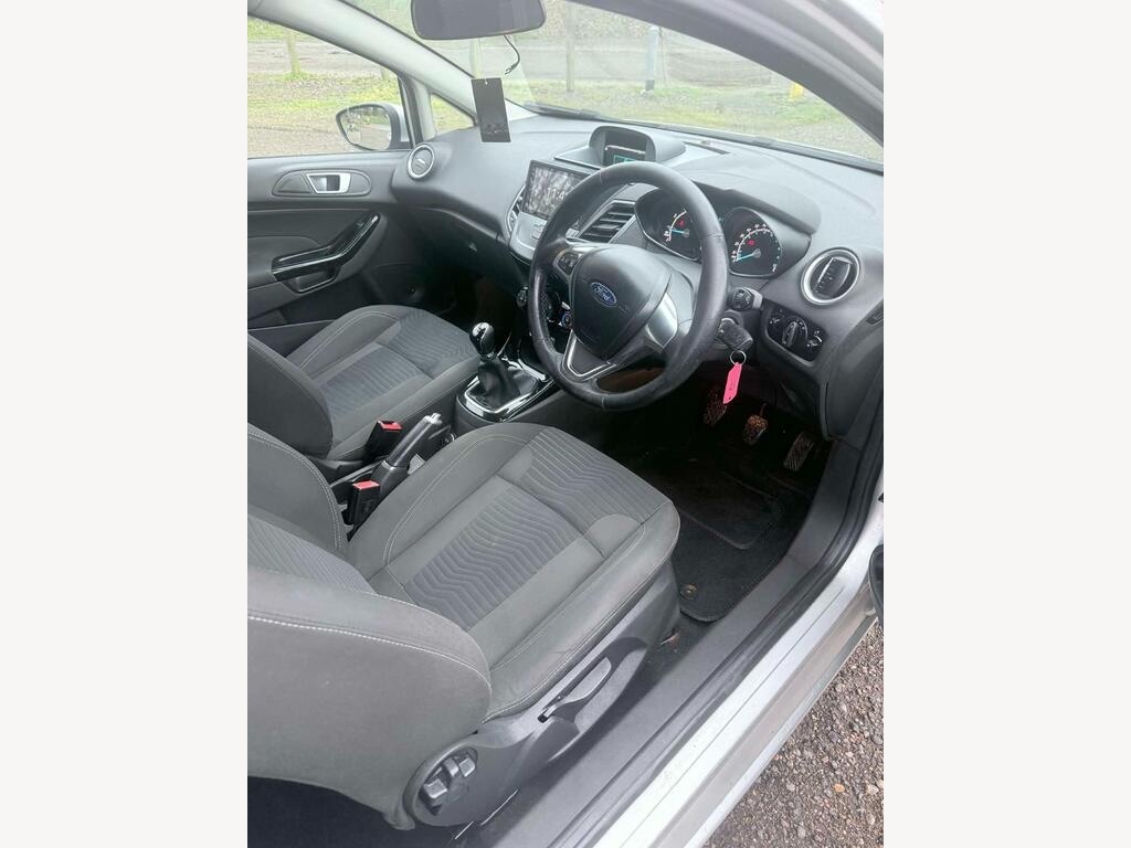 Used Ford Fiesta 2015 for sale - 77548045: Photo 12