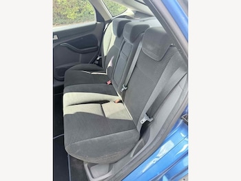 Used Ford Focus 2007 for sale - 76273102: Photo 2