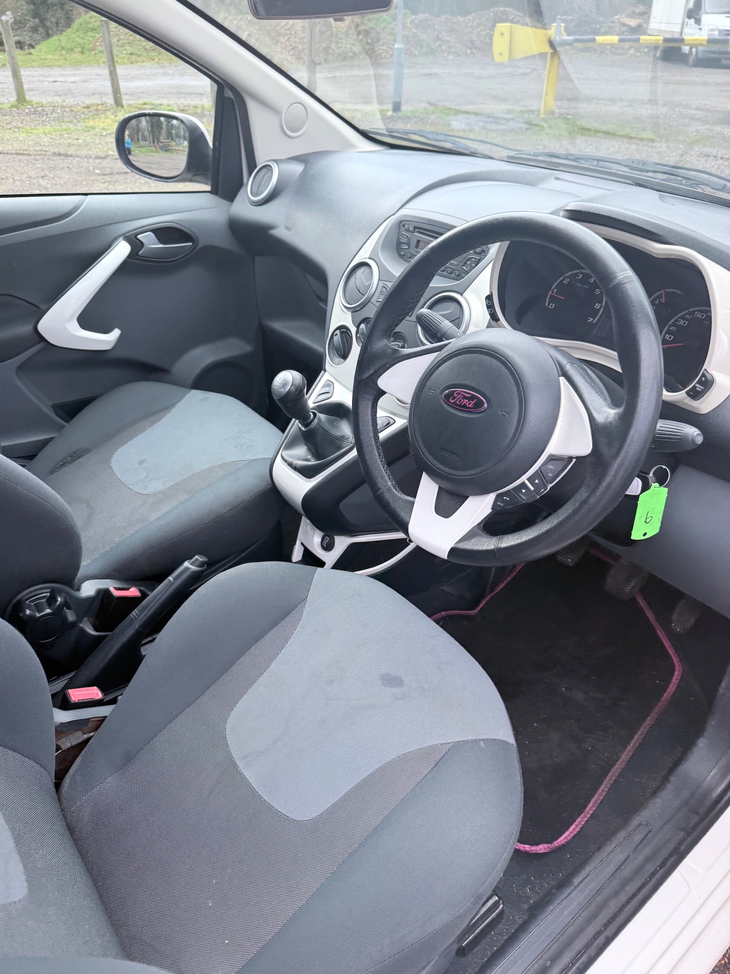 Used Ford Ka 2013 for sale - 77508261: Photo 11