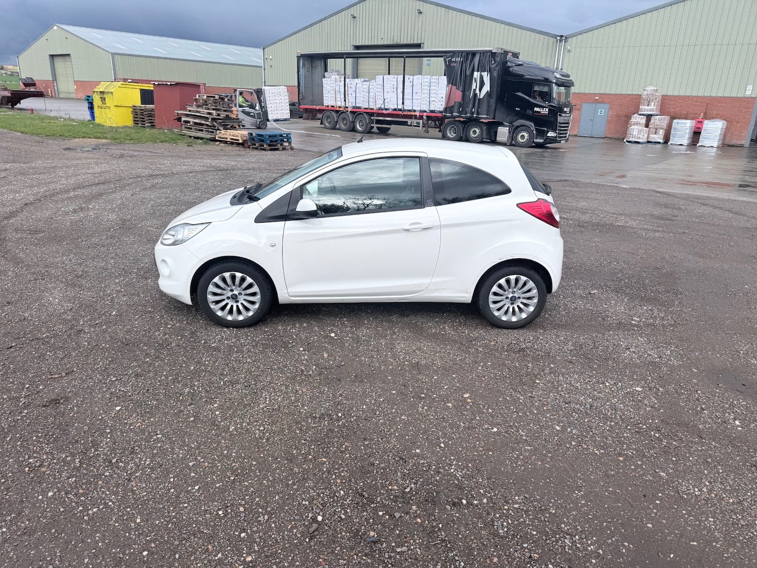 Used Ford Ka 2013 for sale - 77508261: Photo 5