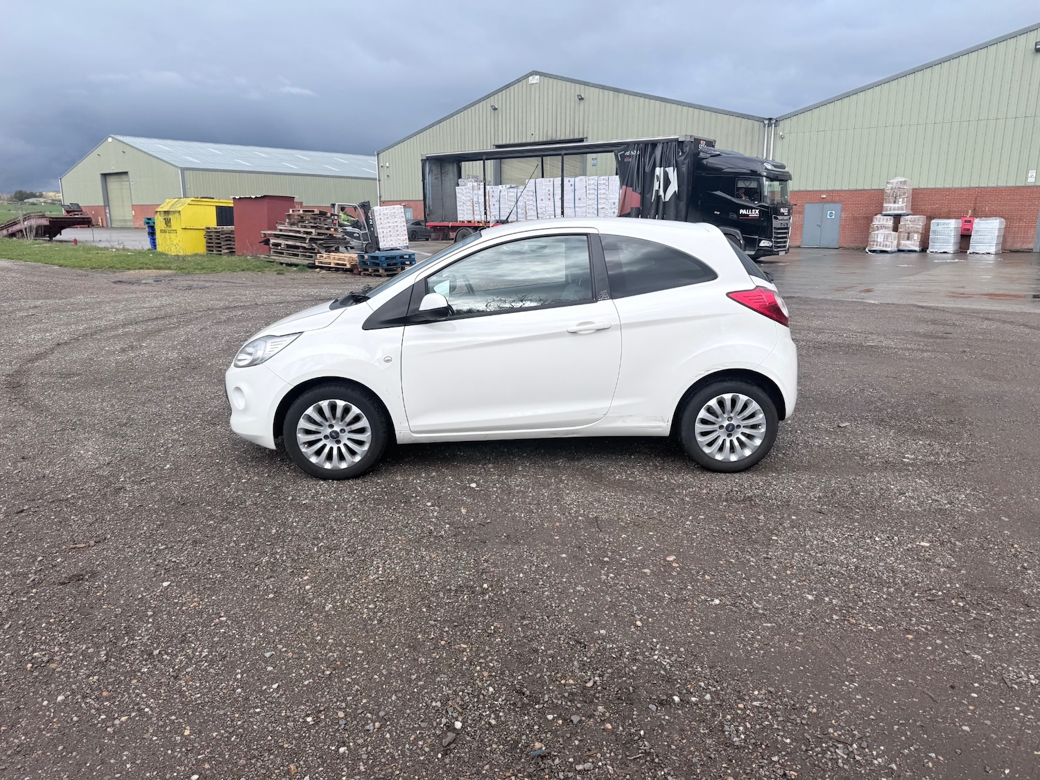 Used Ford Ka 2013 for sale - 77508261: Photo 6