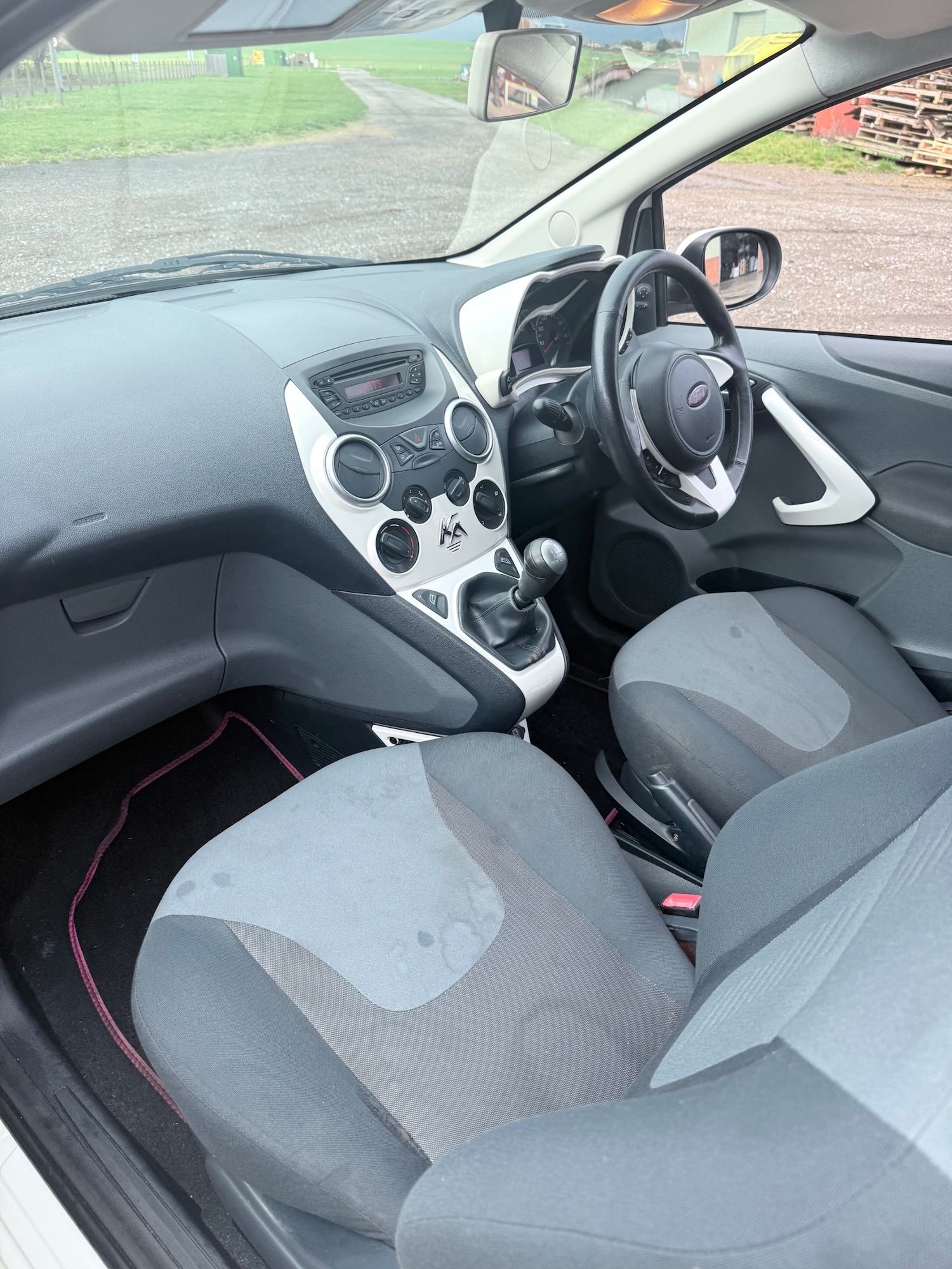 Used Ford Ka 2013 for sale - 77508261: Photo 8