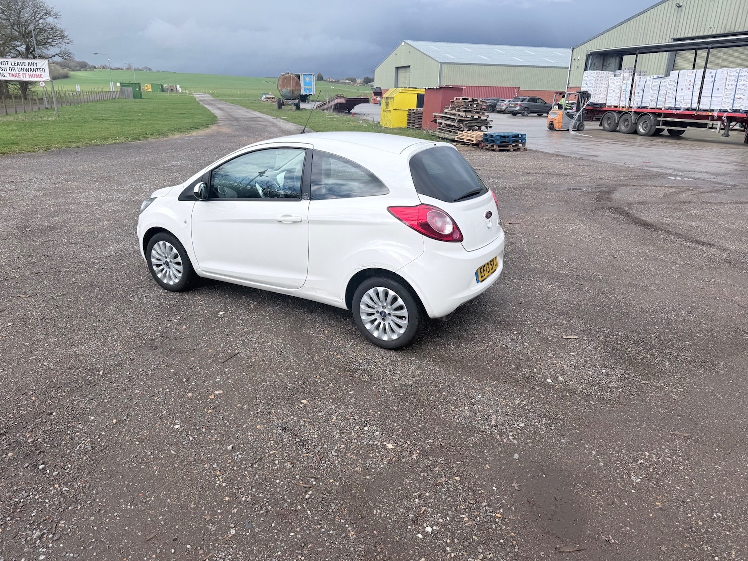 Used Ford Ka 2013 for sale - 77508261: Photo 9