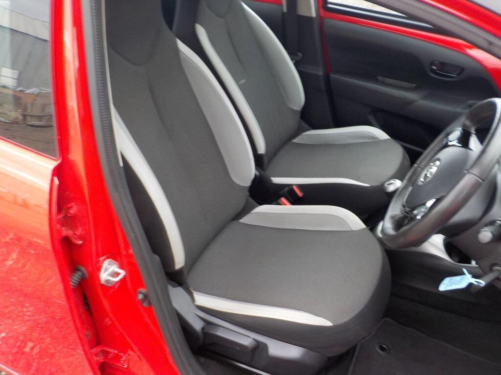 Used Toyota AYGO 2015 for sale - 77113929: Photo 5